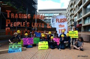 TPP-USTR-take-over-protesters-celebrate-success