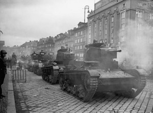 Polish-tanks-enter-Tesin-300x222